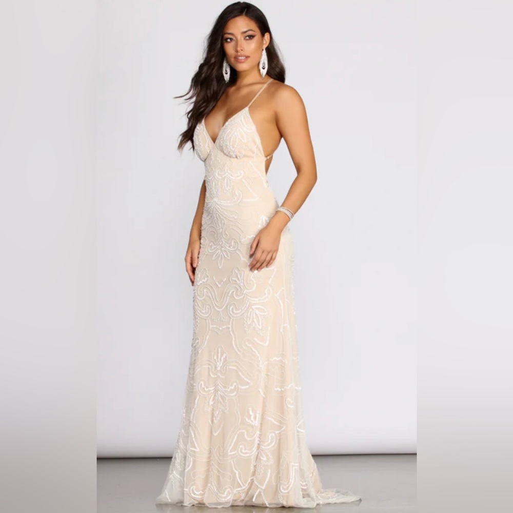 Jump 3/4 Ivory Nude Beaded Gown NWT 1W80